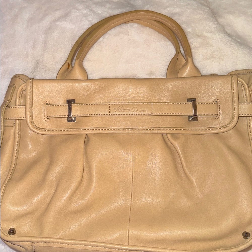 KENNETH COLE LEATHER SATCHEL PURSE